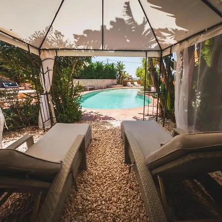 With Pool And Meia Access * Λάγος