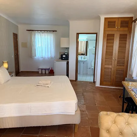 With Pool And Meia Access Διαμέρισμα